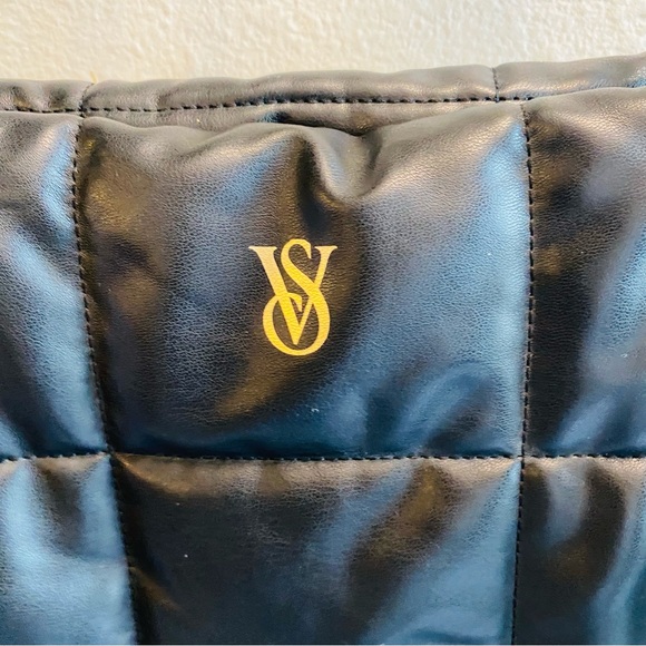 Victoria's Secret Black Quilted Tote Bag - Picture 4 of 7